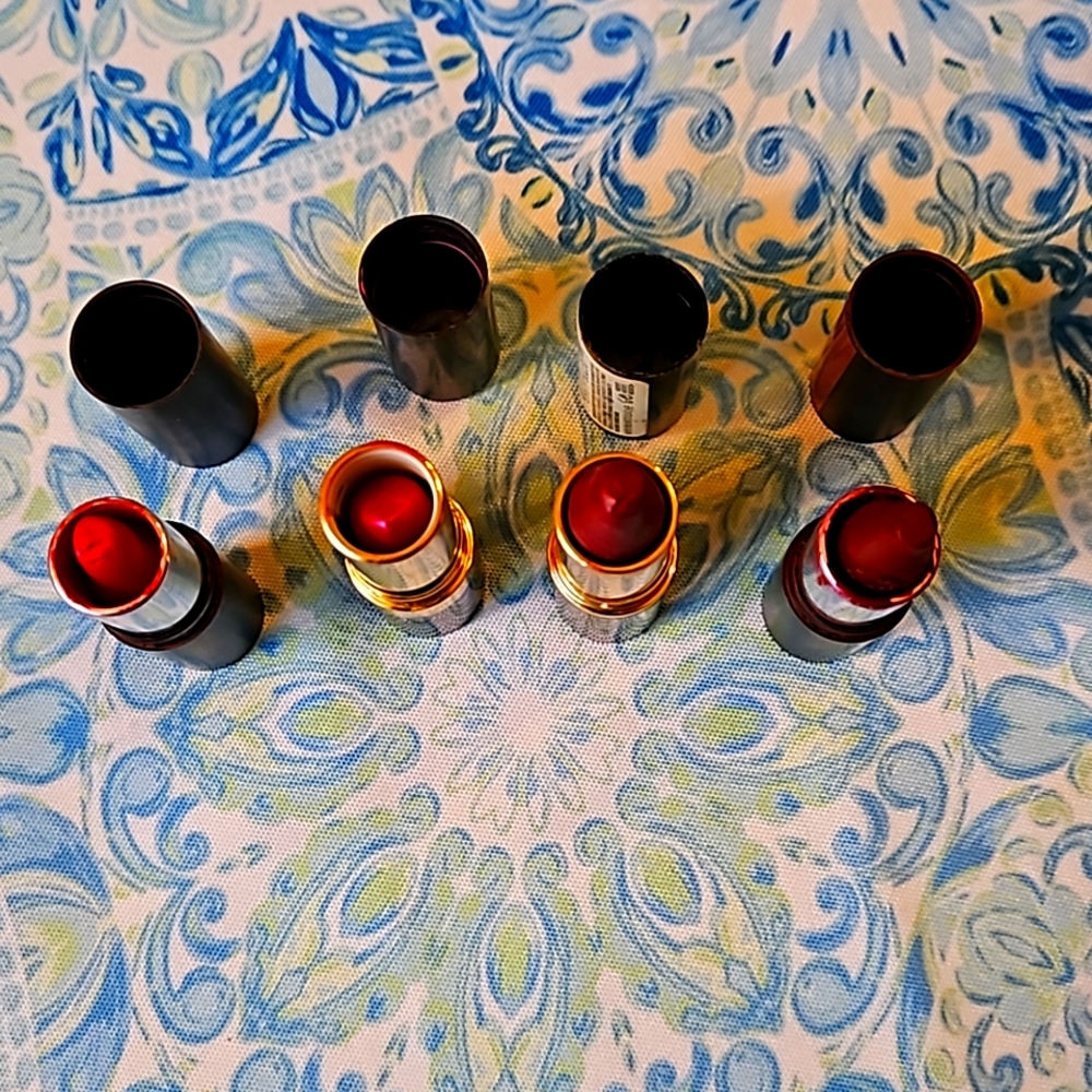 Lipstick, set of 4, used